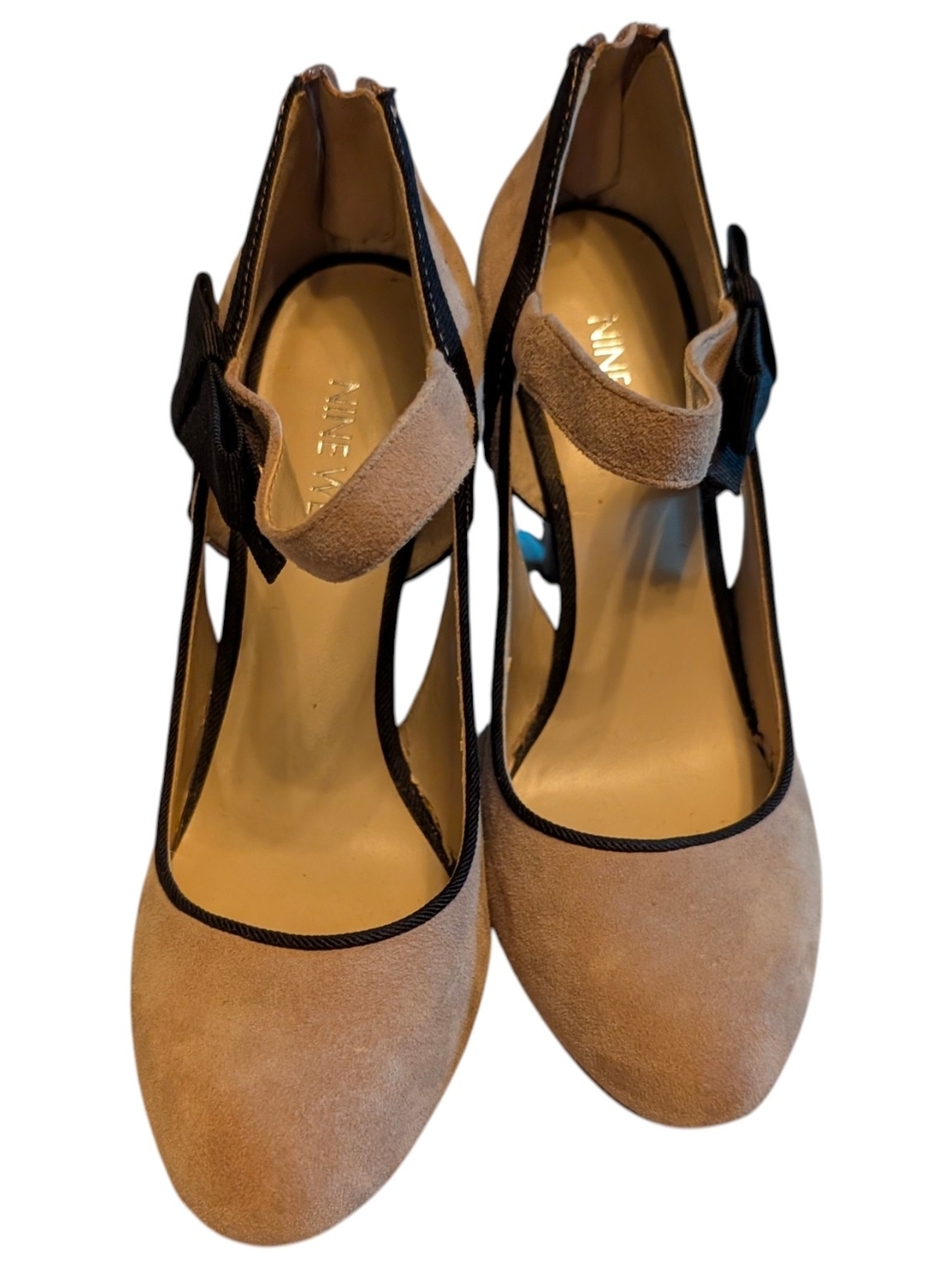 Nine West Taupe Suede Pumps with Black Trim And Bow Size 5.5